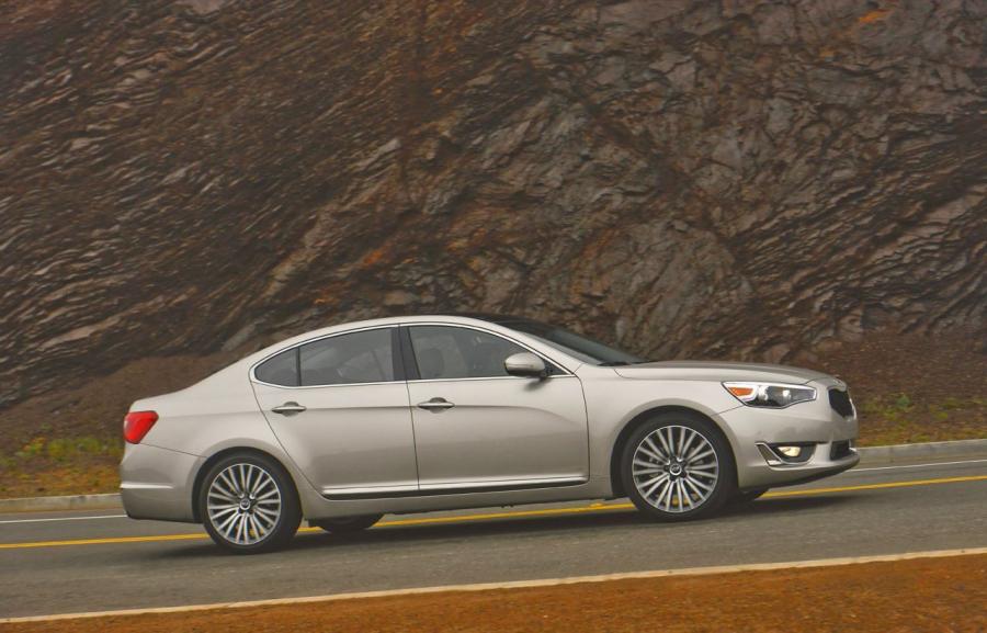  Kia Cadenza 2014 года  (фото 51 из 154)